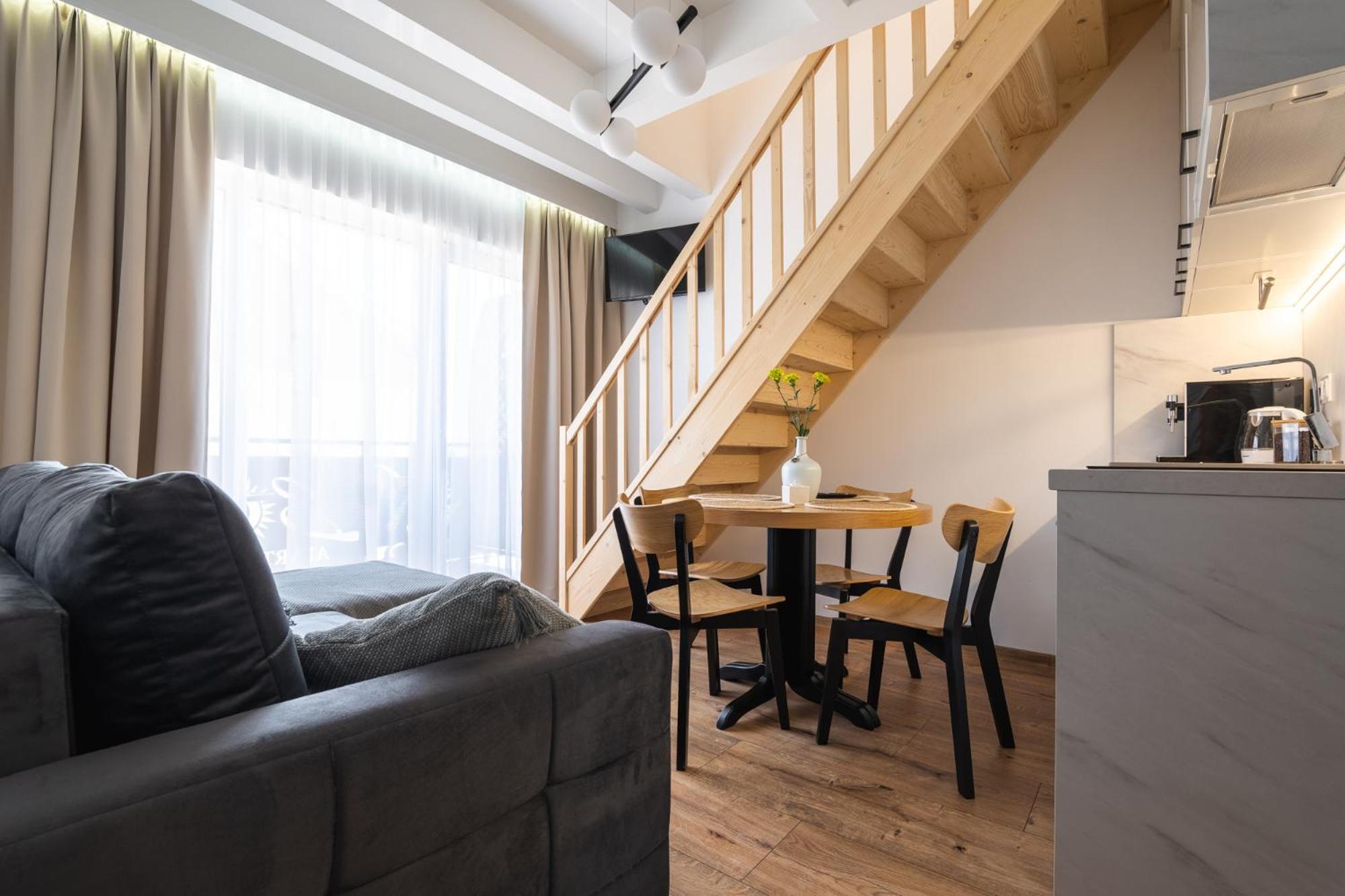 Solek Apartamenty I Pokoje Goscinne 梅尔诺 外观 照片